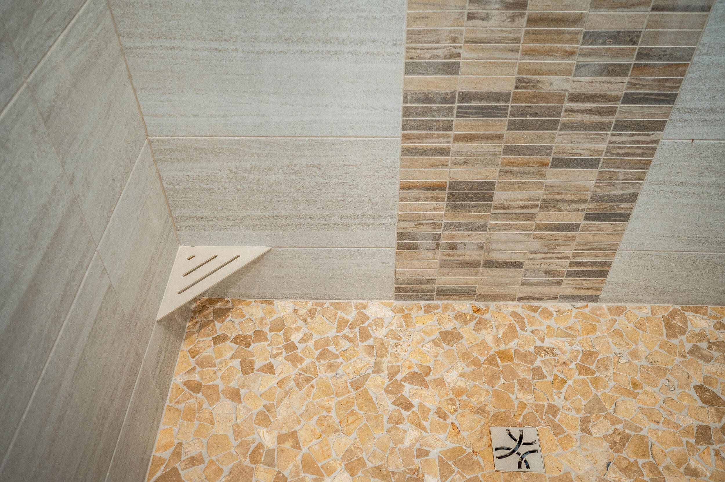 2199 Cottontown Road Forest, VA 24551 - Photo 17 of 35 a bathroom with a shower