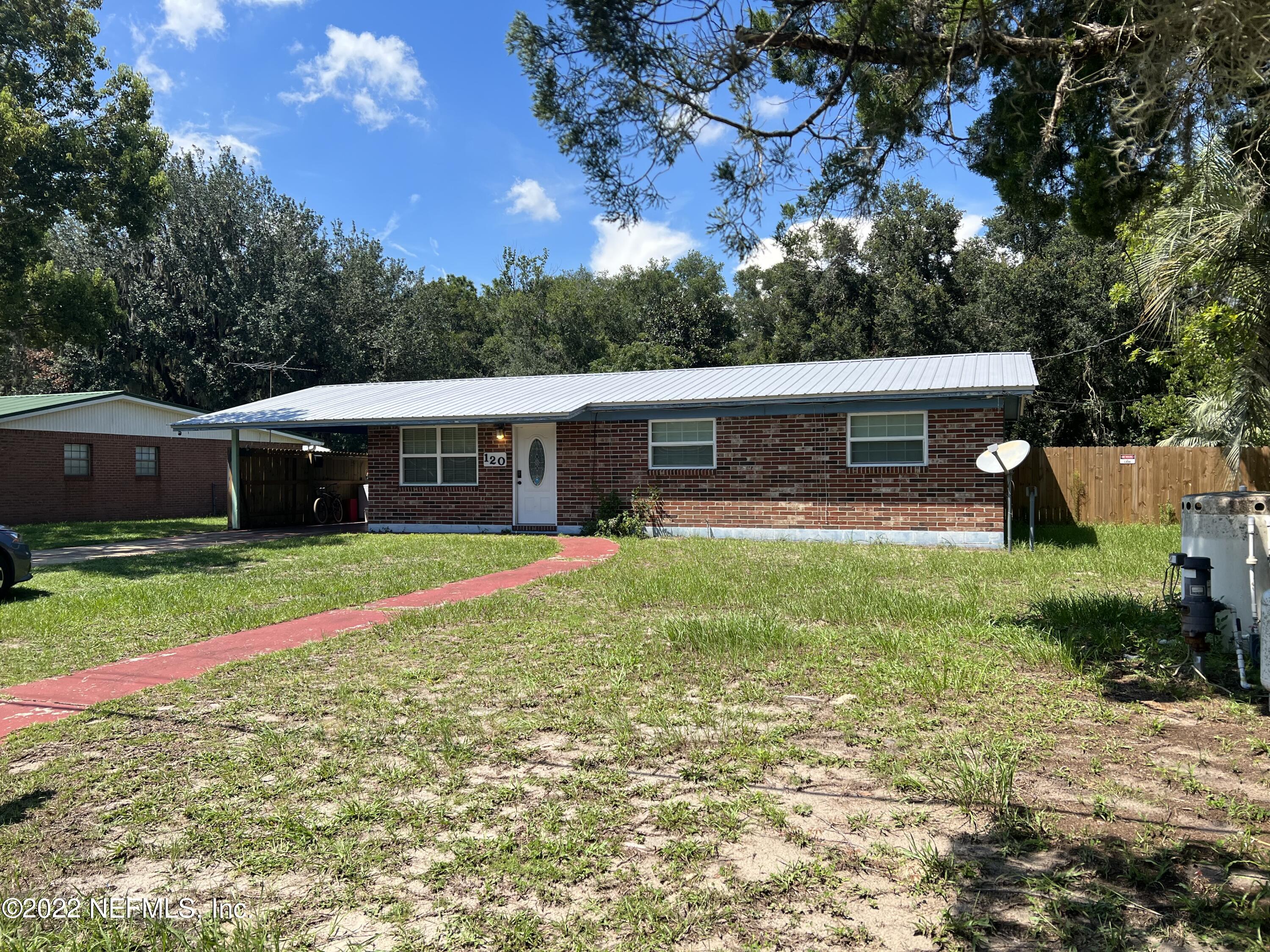120 Kelly Smith School Road Palatka, FL 32177 - Photo 2 of 17 a view of a house with a yard