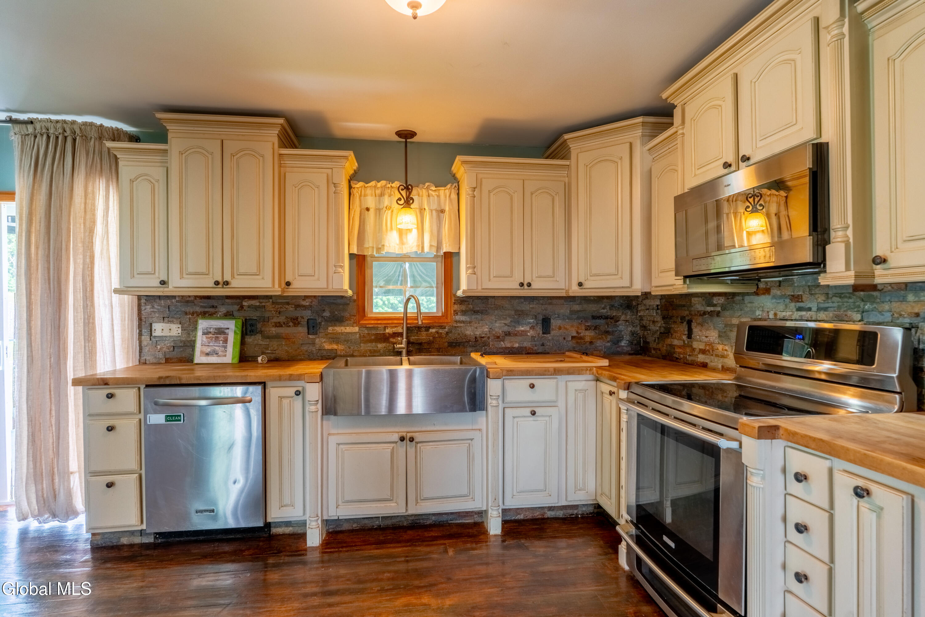 31 Safford Road Argyle, NY 12809 - Photo 26 of 94 31 Safford -17