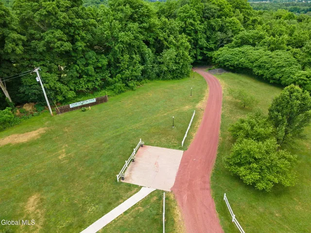 $679,900 | 31 Safford Road, Argyle, NY 12809