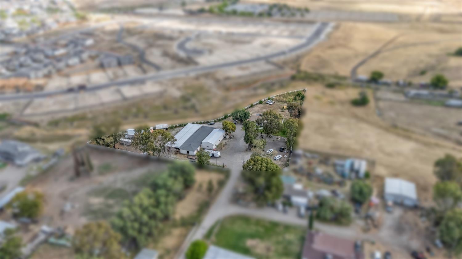 19814 West Grant Line Road Tracy, CA 95391 - Photo 50 of 57 a view of a city