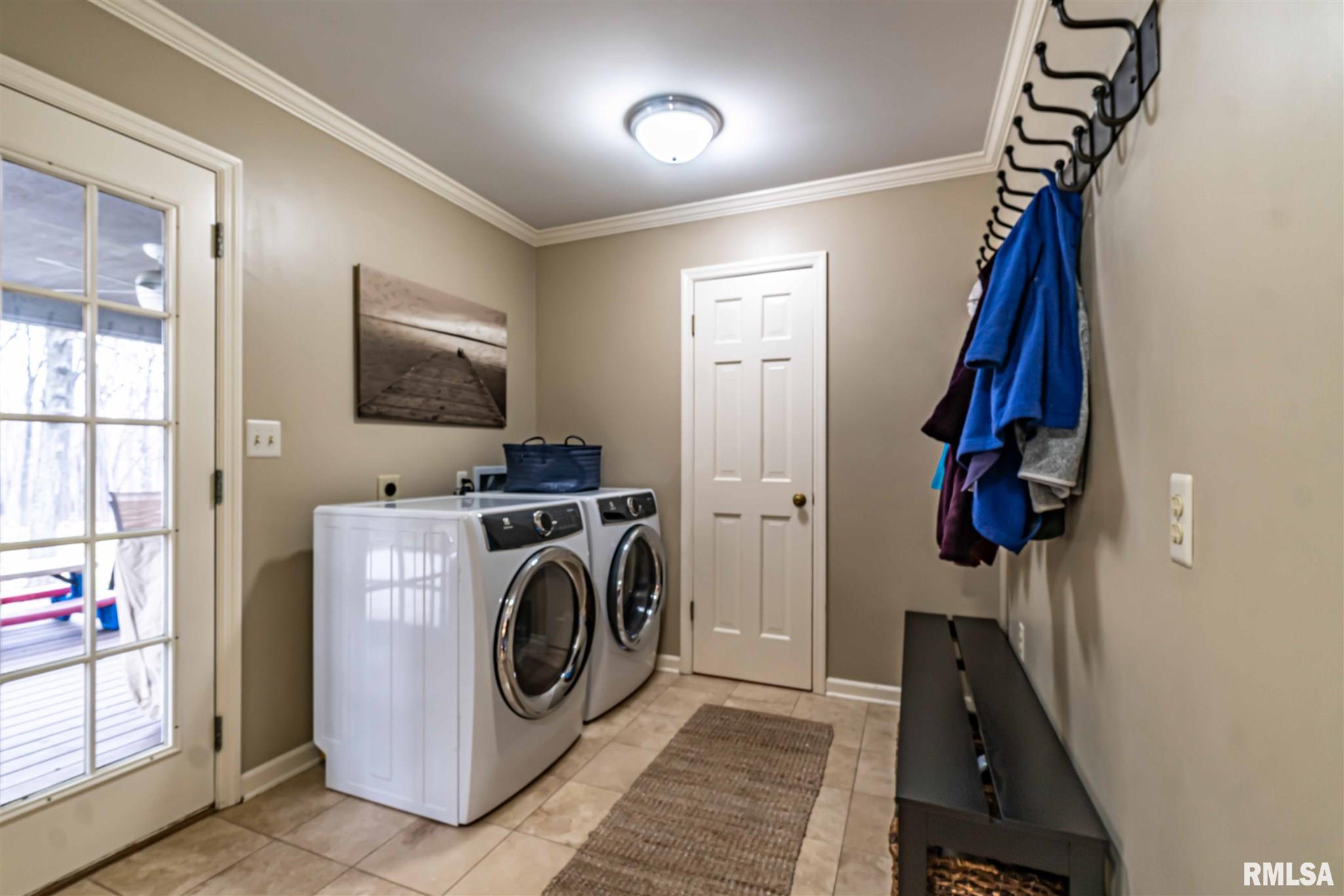 11933 North Hickory Grove Road Dunlap, IL 61525 - Photo 21 of 44 Gallery Image 21