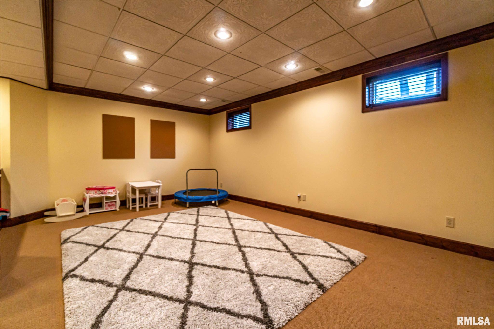 11933 North Hickory Grove Road Dunlap, IL 61525 - Photo 36 of 44 Gallery Image 36