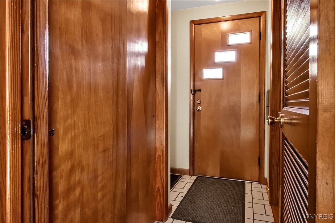 3985 Clinton Street West Seneca, NY 14224 - Photo 13 of 30 Side Entry w/ access to garage & 1st fl Bath