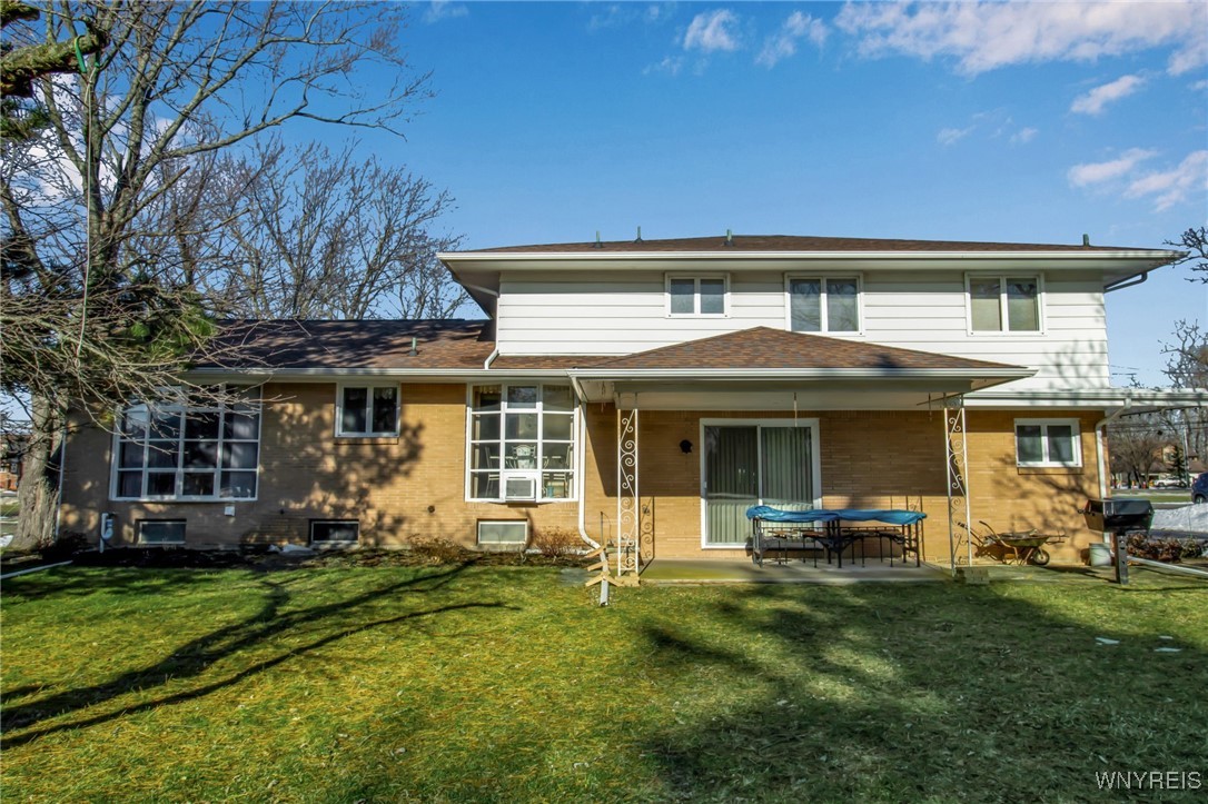 3985 Clinton Street West Seneca, NY 14224 - Photo 23 of 30 Exterior Back