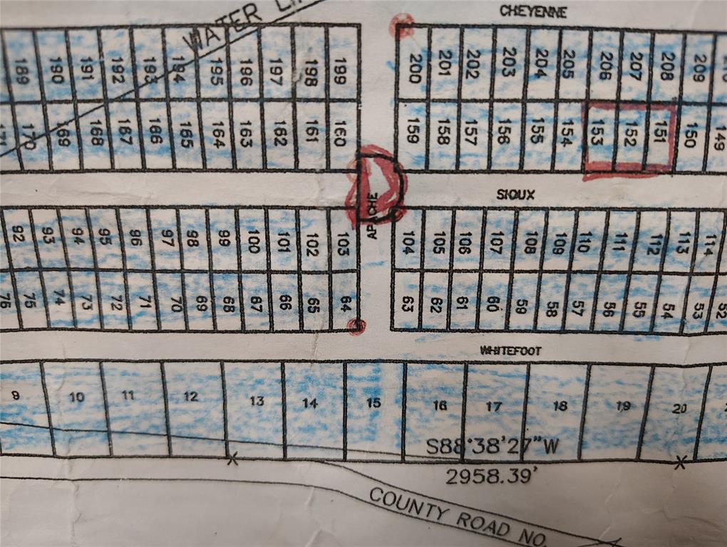 16 D Whitefoot Quitman, TX 75783 - Photo 4 of 7 a black and white photo of a balcony