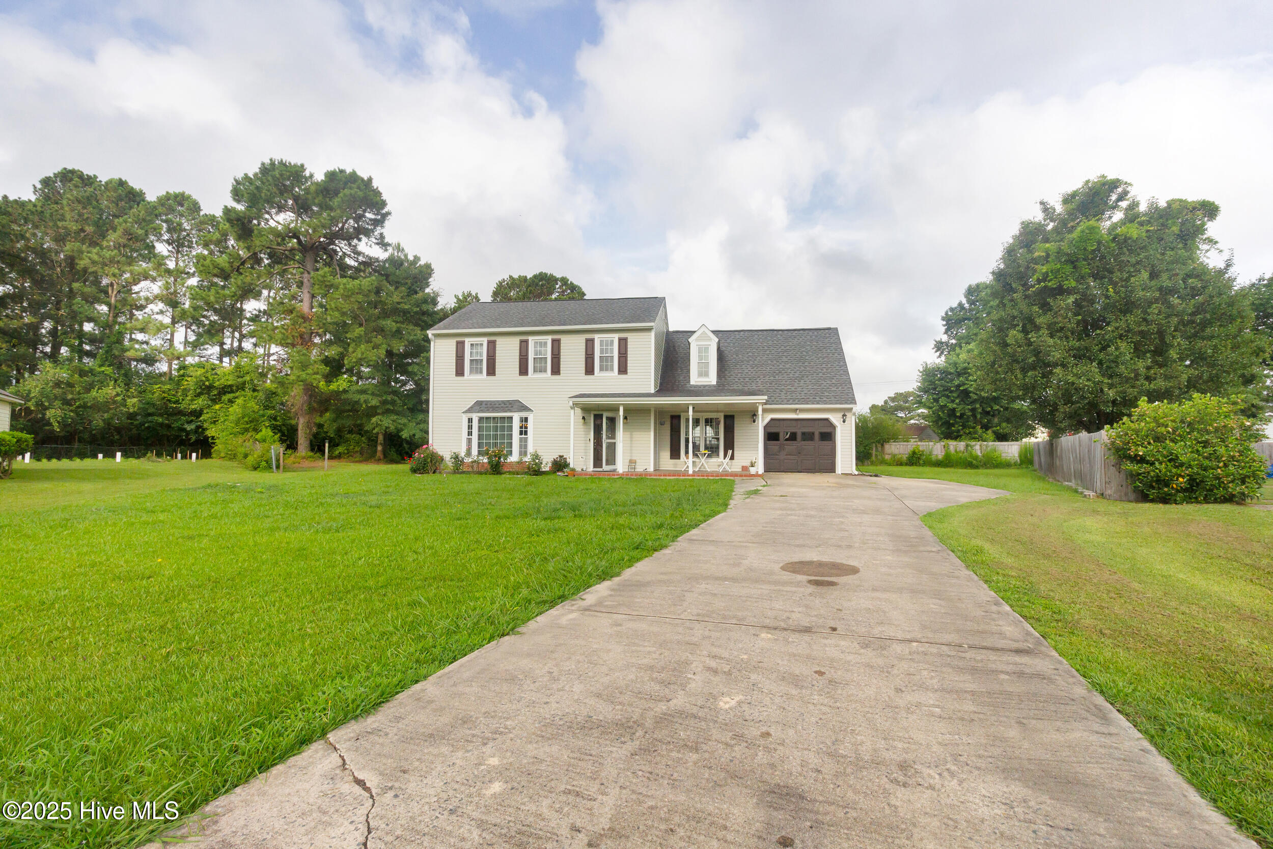 306 Kyle Drive Havelock, NC 28532 - Photo 3 of 24 2_19