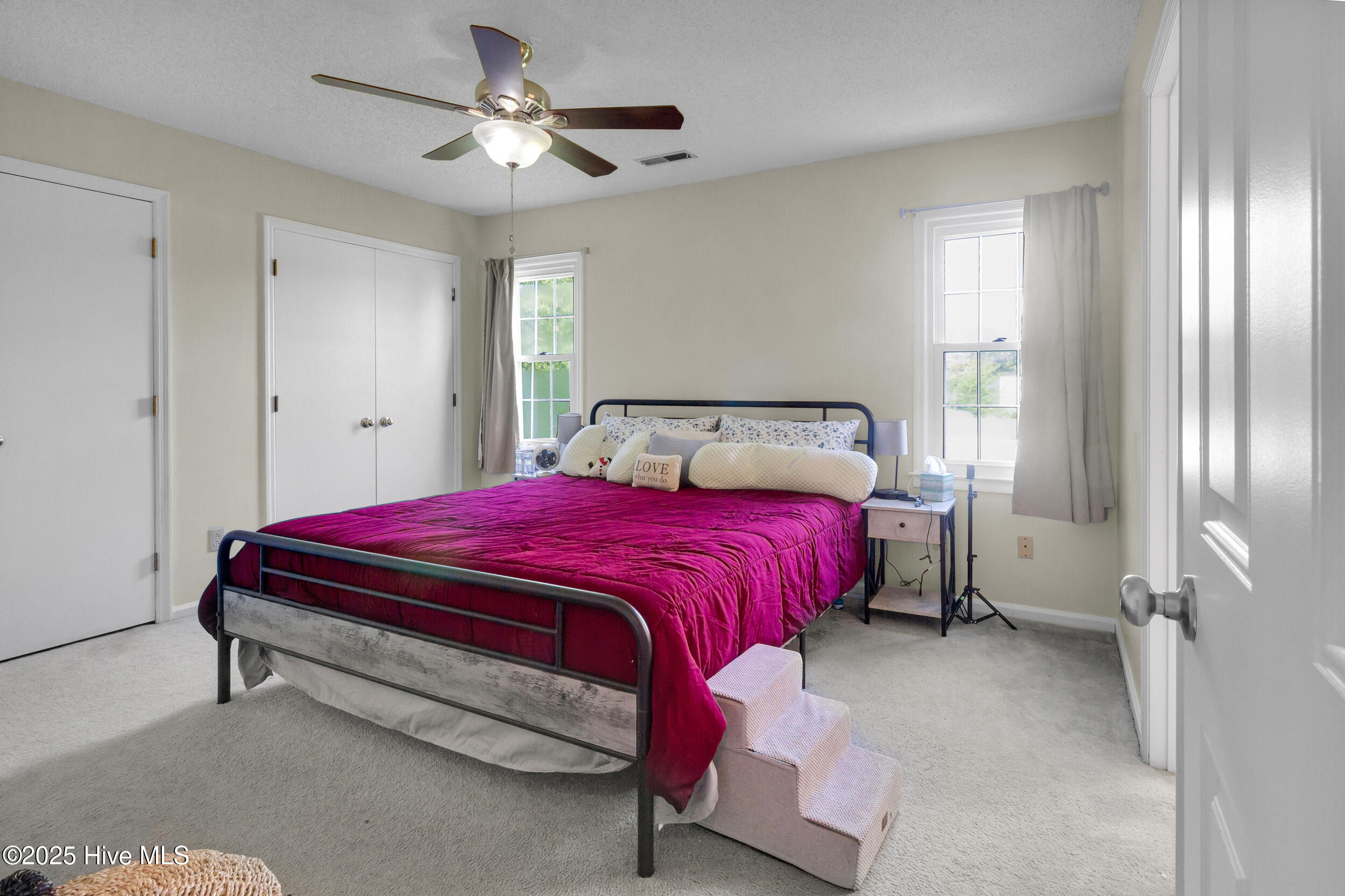 306 Kyle Drive Havelock, NC 28532 - Photo 4 of 24 19_16