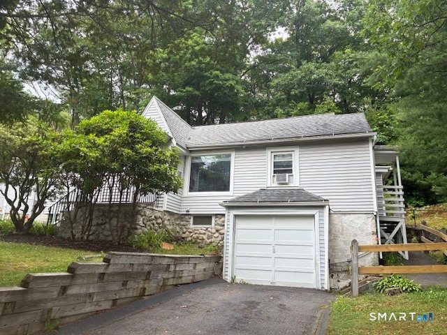 10 Old Waterbury Road, Unit 1 Middlebury, CT 06762 - Photo 1 of 8