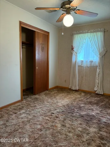 a view of a room with an empty space