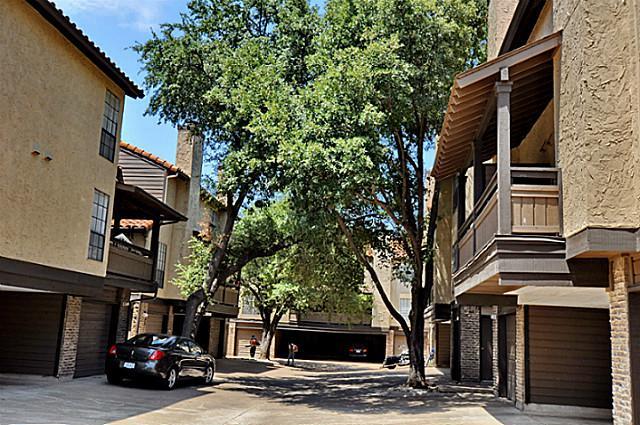 5630 Spring Valley Road, Unit 20B Dallas, TX 75254 - Photo 16 of 17