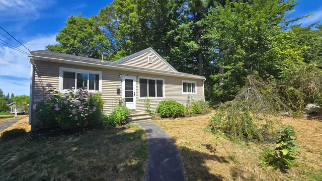 $295,000 | 64 Laurier Street, Lewiston, ME 04240