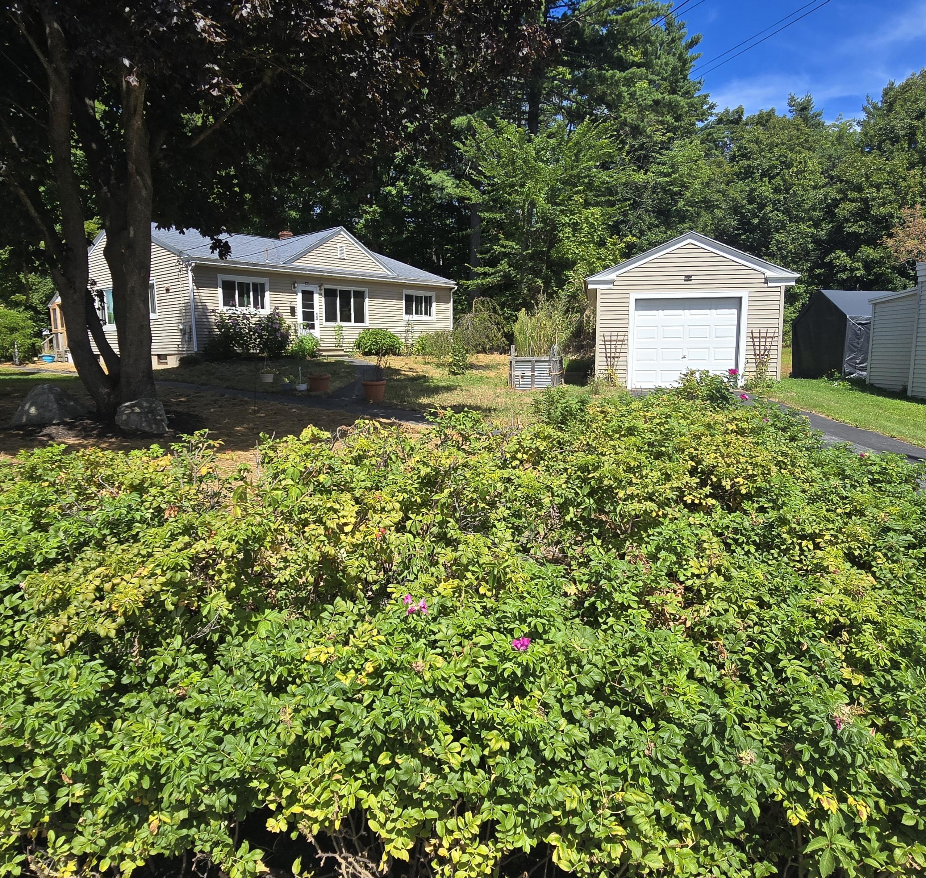 64 Laurier Street Lewiston, ME 04240 - Photo 3 of 35 20250818_120332(0)