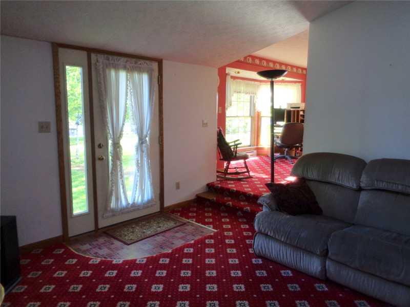 25 Carlisle Road Transfer, PA 16154 - Photo 7 of 16 Den/Family/Great Room.