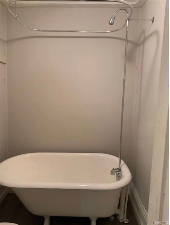 121 South Court Street Howell, MI 48843 - Photo 10 of 12