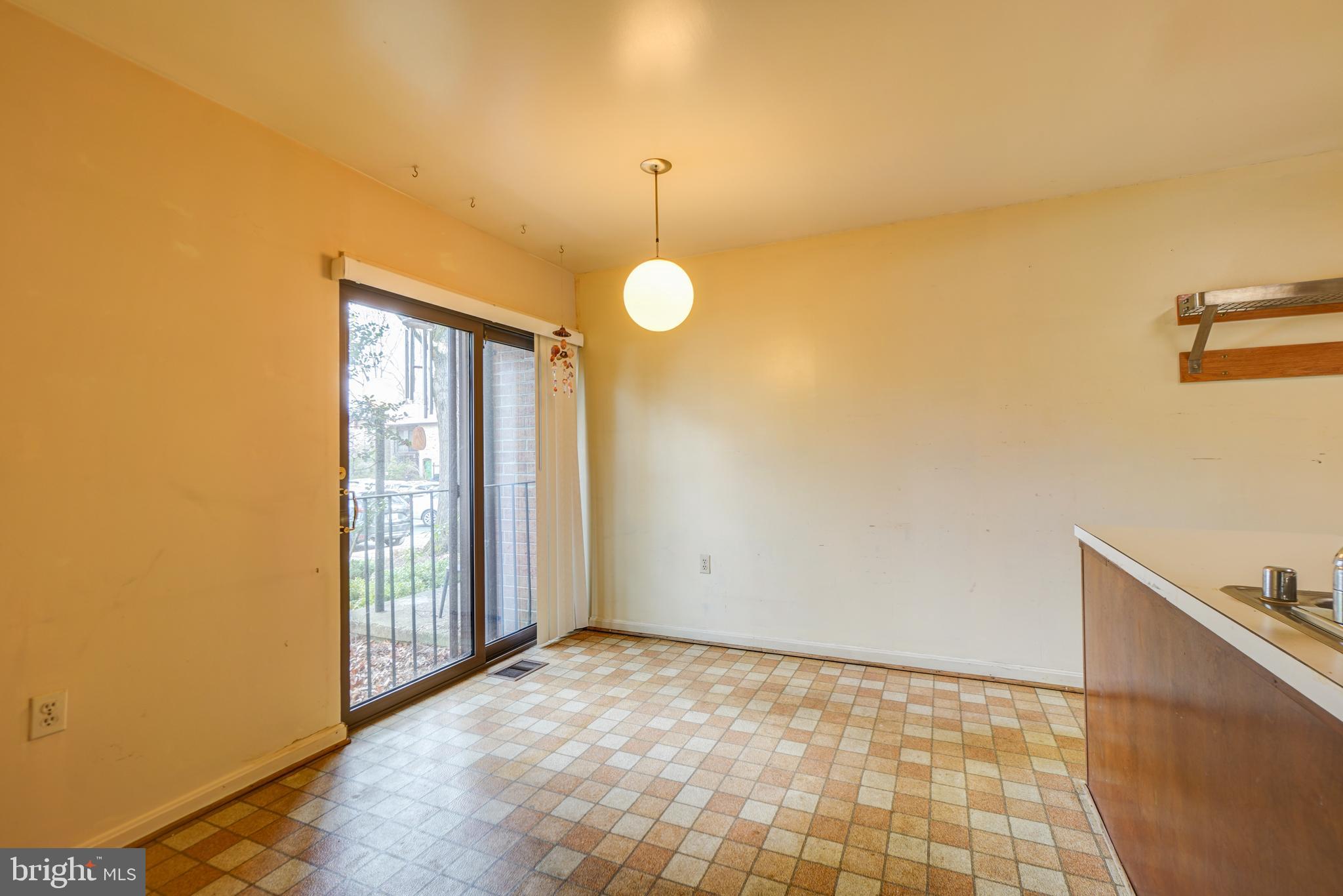 8138 Inverness Ridge Road Potomac, MD 20854 - Photo 15 of 45