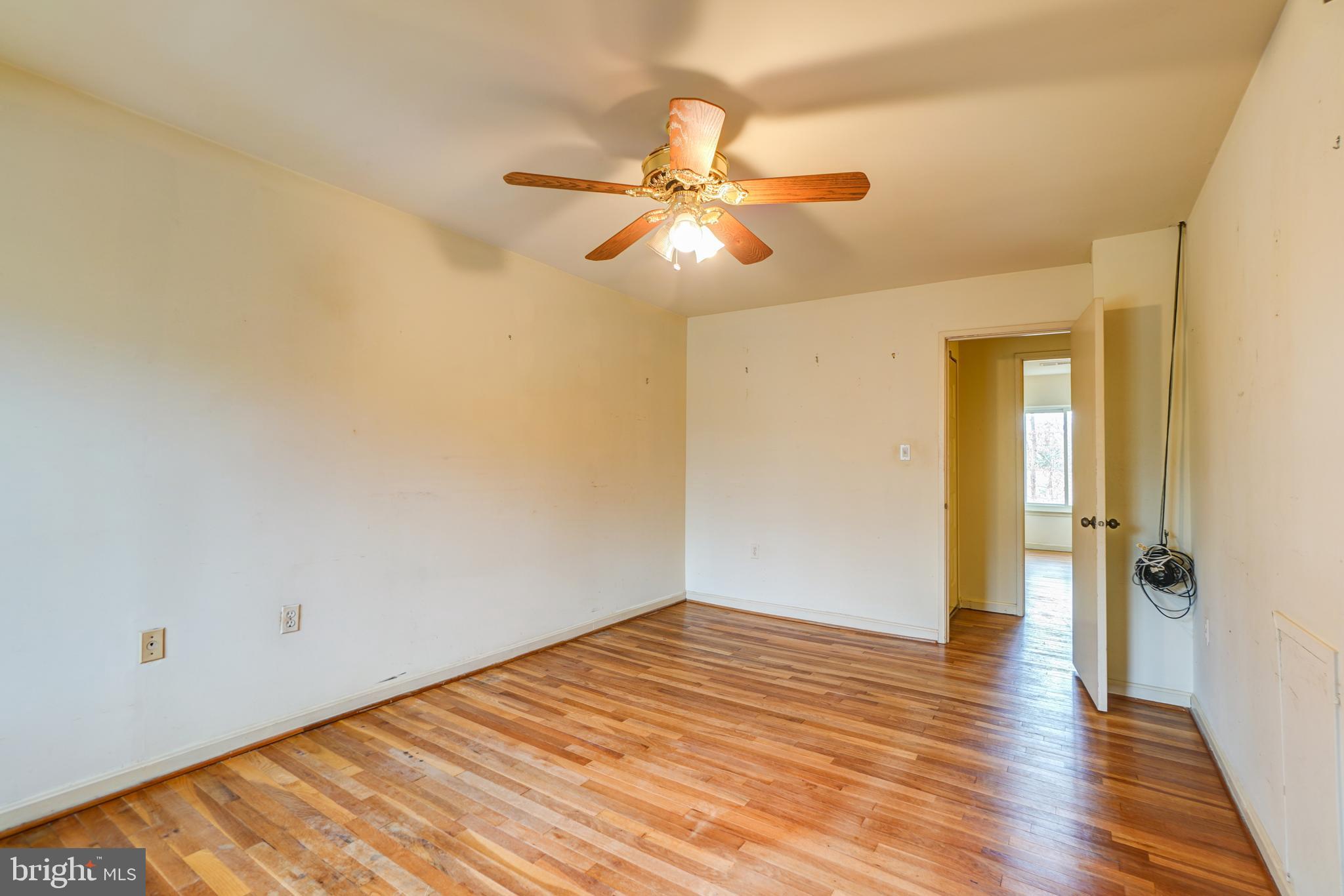 8138 Inverness Ridge Road Potomac, MD 20854 - Photo 35 of 45