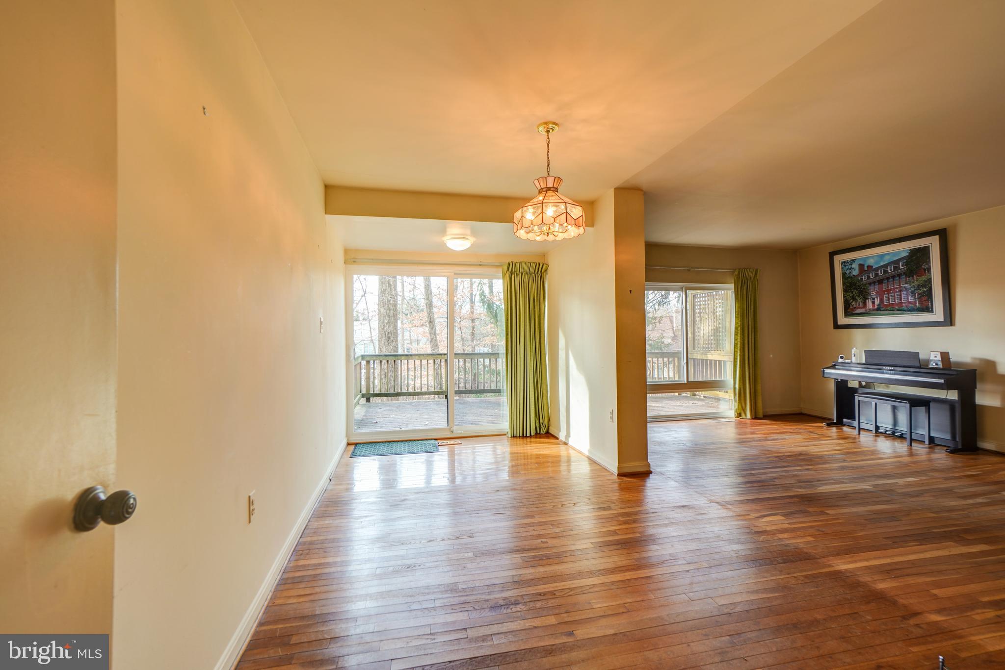 8138 Inverness Ridge Road Potomac, MD 20854 - Photo 10 of 45