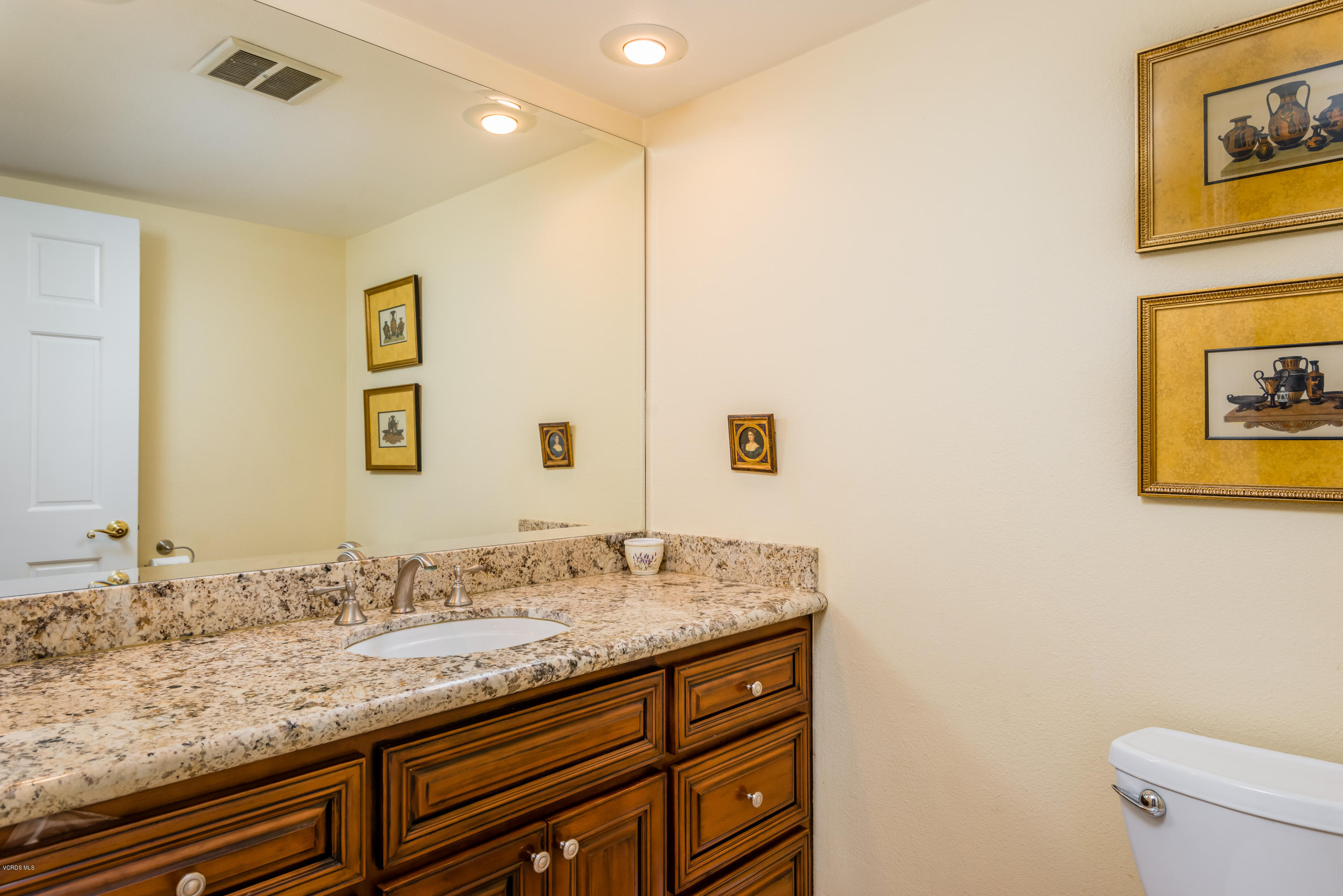 25628 Fedala Road Valencia, CA 91355 - Photo 13 of 45 Downstairs Bath