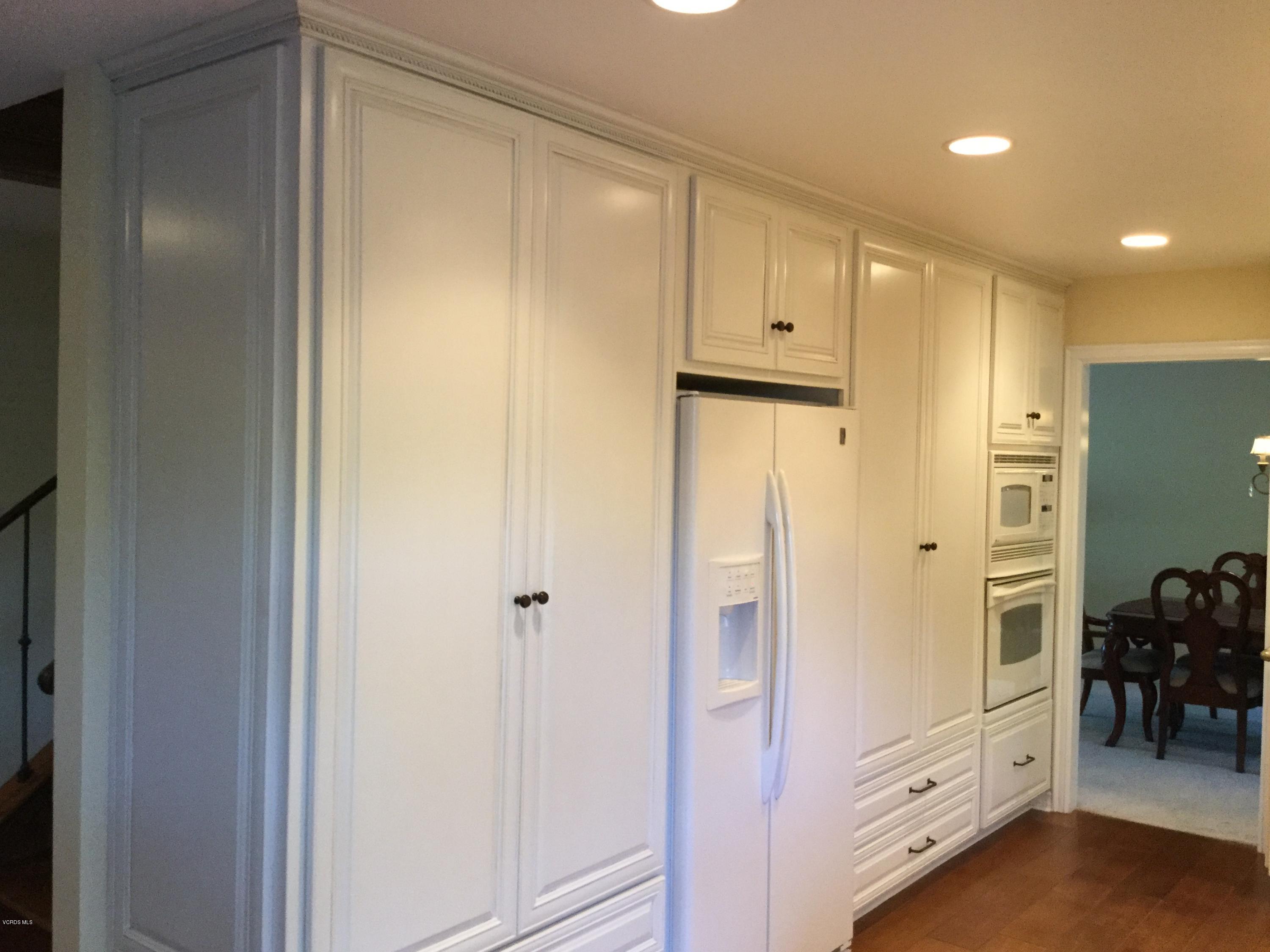 25628 Fedala Road Valencia, CA 91355 - Photo 32 of 45 Kitchen 1