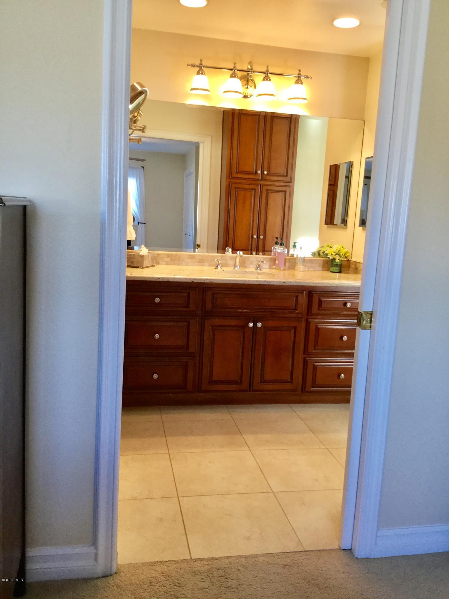 25628 Fedala Road Valencia, CA 91355 - Photo 42 of 45 Bathroom 3