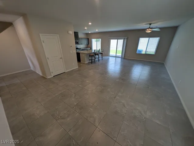 $2,250 | 3752 Andorian Avenue, North Las Vegas, NV 89084