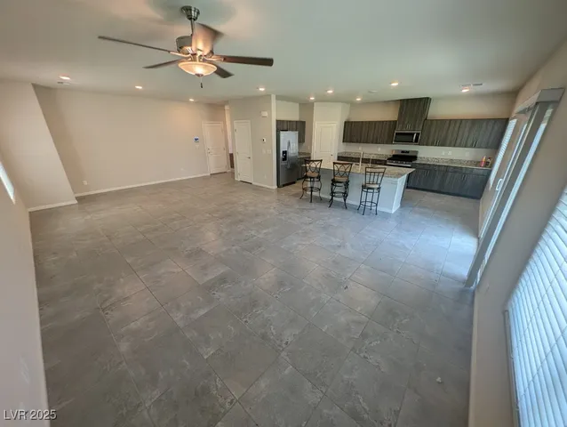 $2,250 | 3752 Andorian Avenue, North Las Vegas, NV 89084