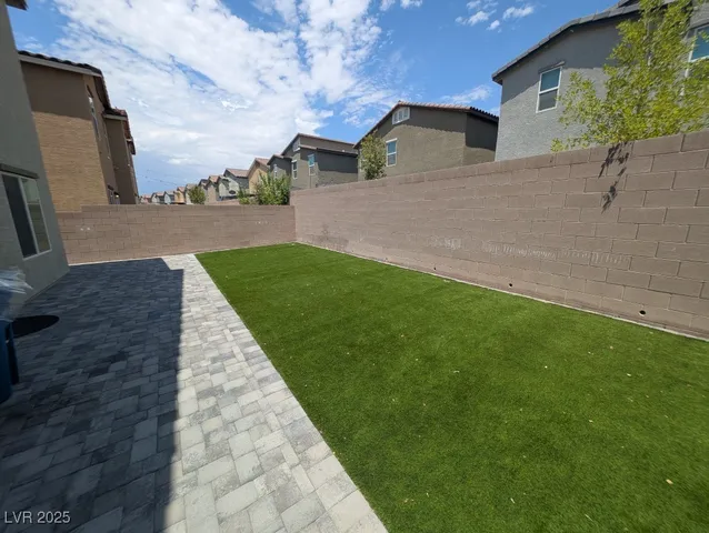 $2,250 | 3752 Andorian Avenue, North Las Vegas, NV 89084