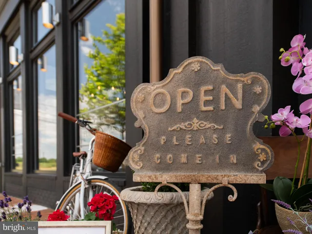 a view of washer and dryer