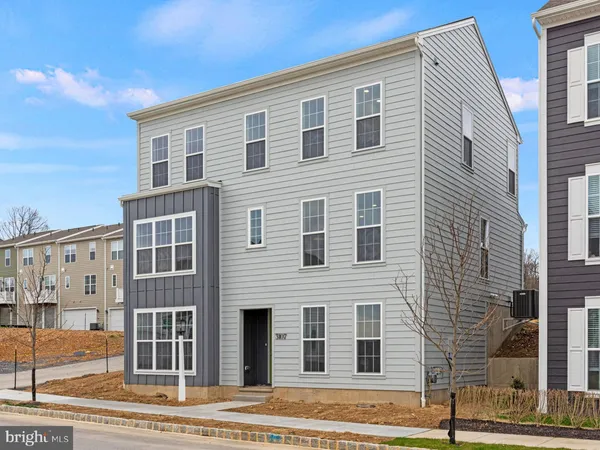 $539,990 | 3107 Overlook Drive, Mechanicsburg, PA 17055