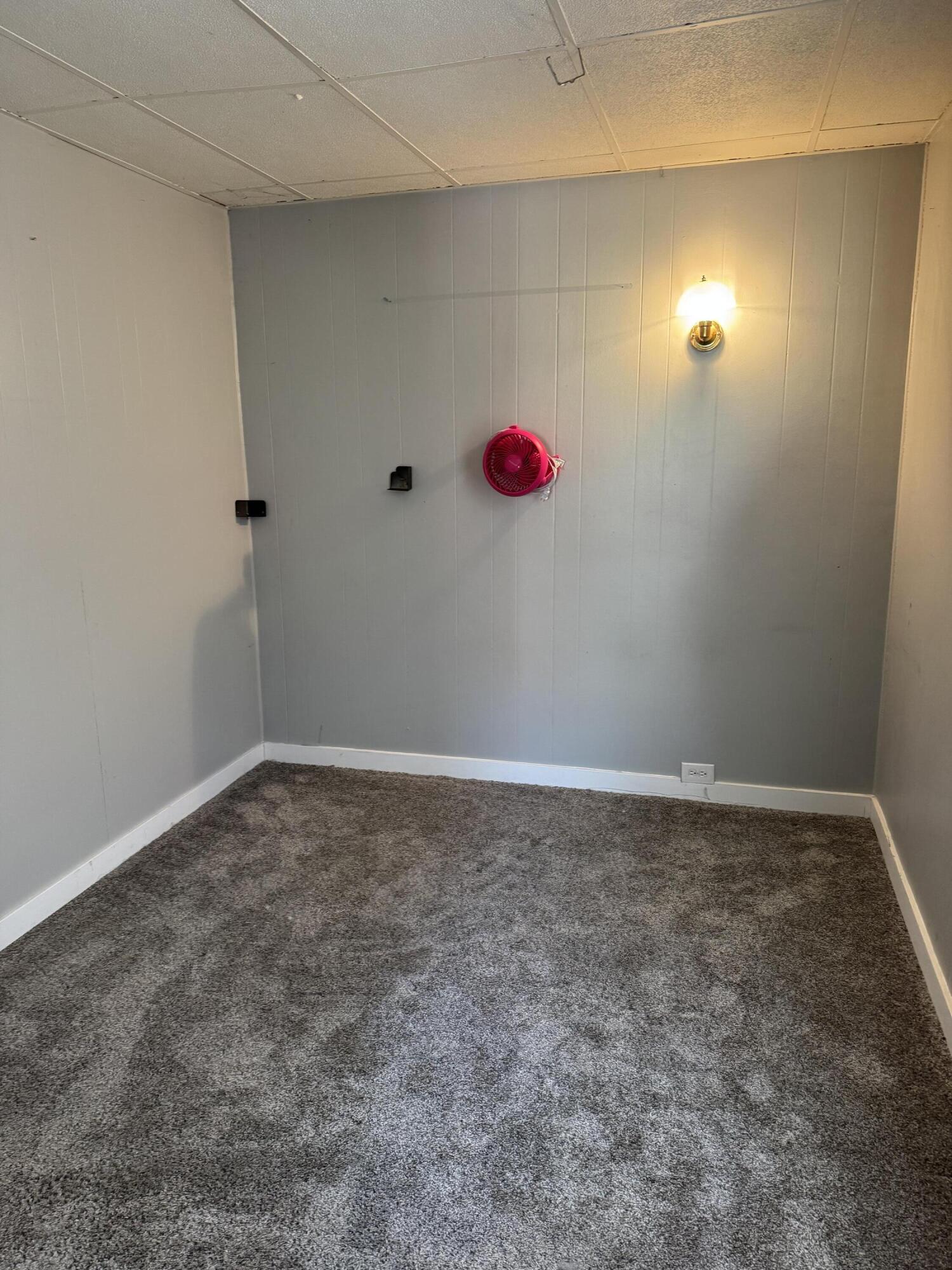 75 Filer Street Manistee, MI 49660 - Photo 6 of 11 75 1/2 Bedroom