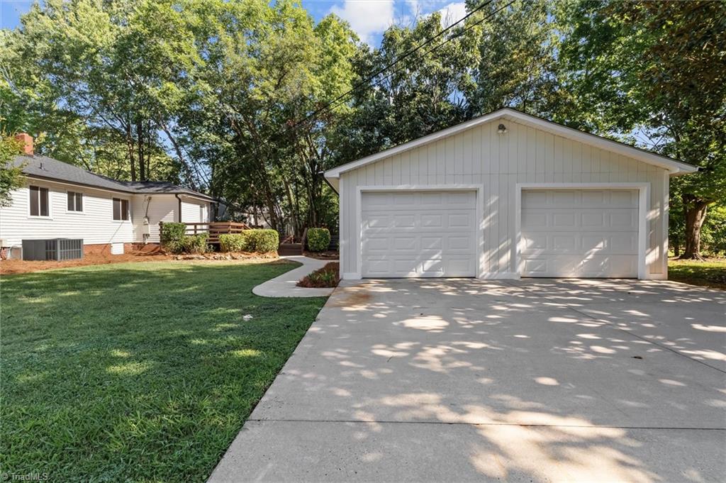1023 Cliff Road Asheboro, NC 27203 - Photo 34 of 35 Gallery Image 34