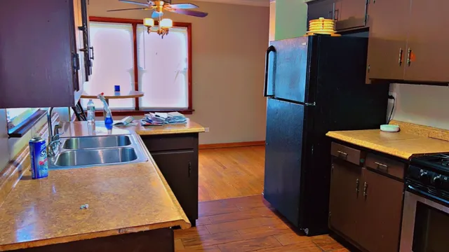 $110,000 | 283 Paxton Avenue, Calumet City, IL 60409