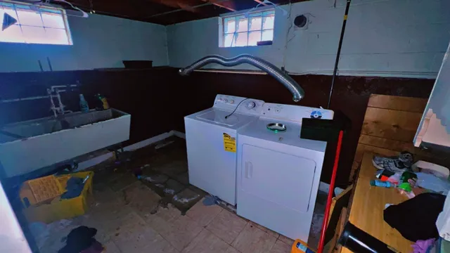 $110,000 | 283 Paxton Avenue, Calumet City, IL 60409