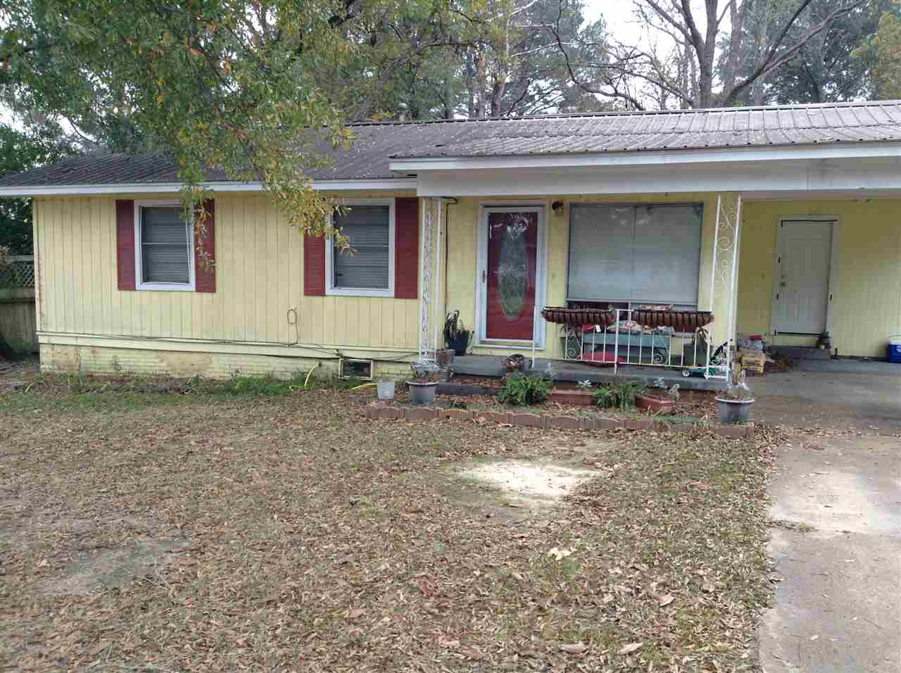 746 George Street Canton, MS 39046 - Photo 1 of 9 Photo 1