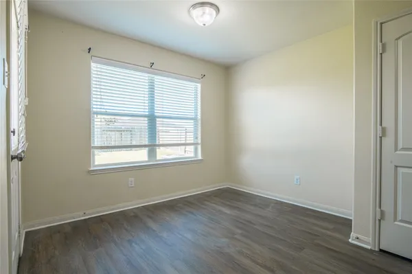 $1,850 | 7122 Glenridge, Richmond, TX 77469