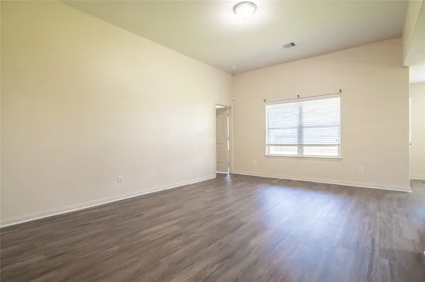 $1,850 | 7122 Glenridge, Richmond, TX 77469