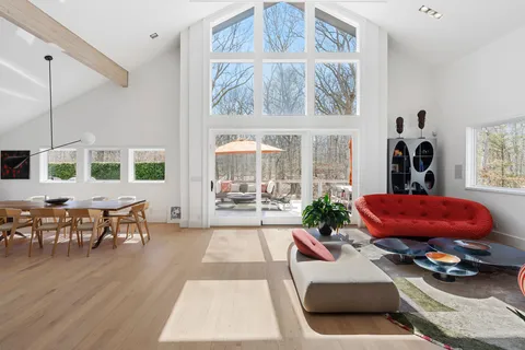 $4,495,000 | 78 Round Pond Lane, Sag Harbor, NY 11963