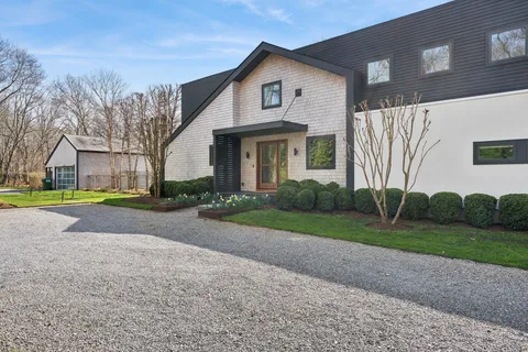 $4,495,000 | 78 Round Pond Lane, Sag Harbor, NY 11963