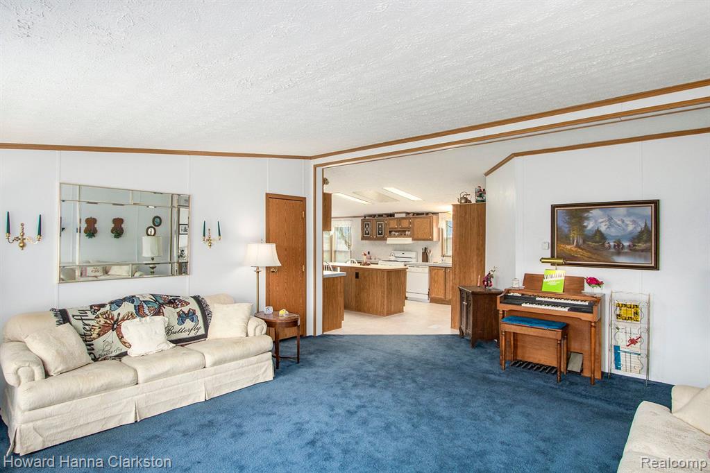 8955 Brooks Road Brown City, MI 48416 - Photo 5 of 32 Gallery Image 5