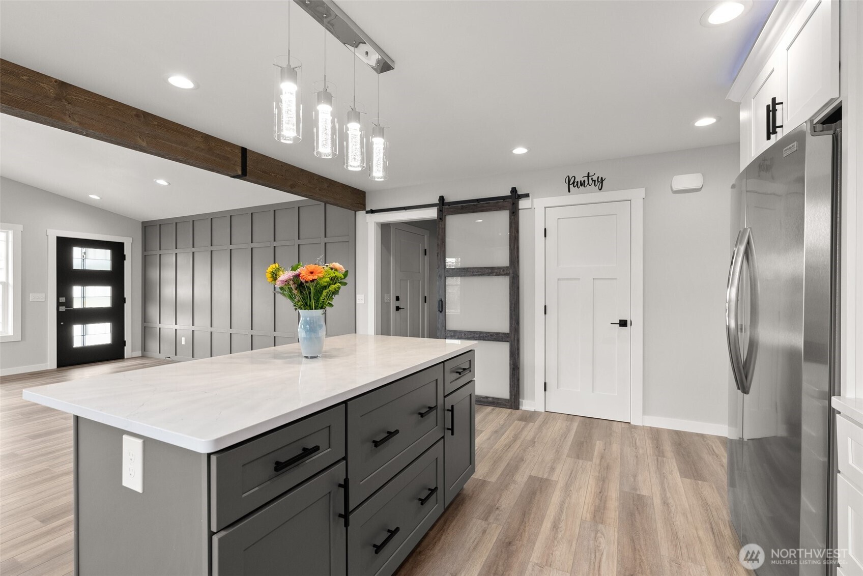 635 Elm Street Raymond, WA 98577 - Photo 8 of 20