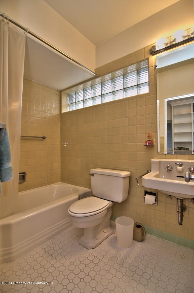 1650 Summit Lake Road Clarks Summit, PA 18411 - Photo 38 of 57 Gallery Image 38