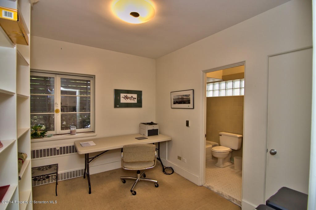 1650 Summit Lake Road Clarks Summit, PA 18411 - Photo 40 of 57 Gallery Image 40