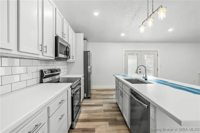 $375,000 | 11330 Lambs Ridge Road Southeast, Elizabeth, IN 47117