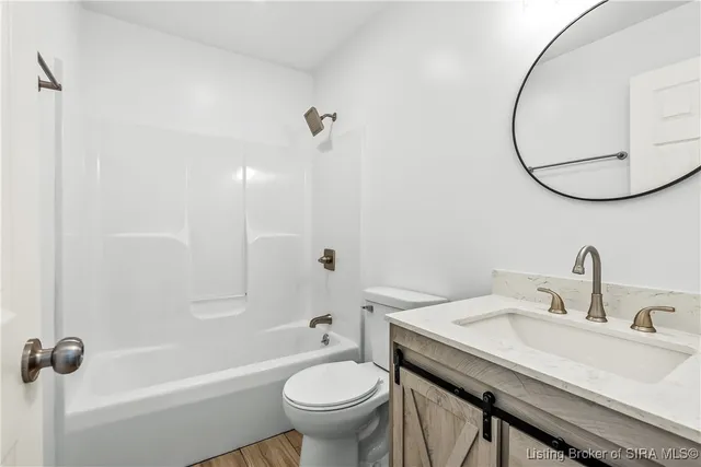 $375,000 | 11330 Lambs Ridge Road Southeast, Elizabeth, IN 47117