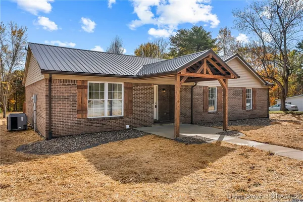 $350,000 | 11330 Lambs Ridge Road Southeast, Elizabeth, IN 47117