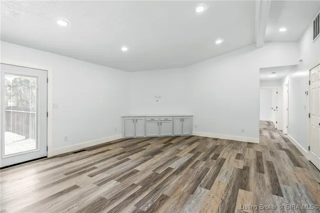 $375,000 | 11330 Lambs Ridge Road Southeast, Elizabeth, IN 47117