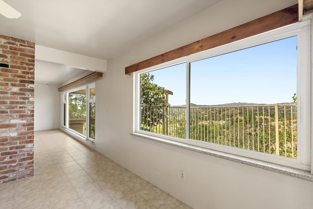 899 Van Horn Road El Cajon, CA 92019 - Photo 15 of 44