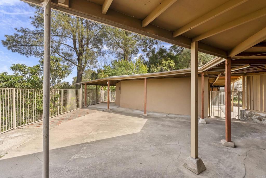899 Van Horn Road El Cajon, CA 92019 - Photo 28 of 44