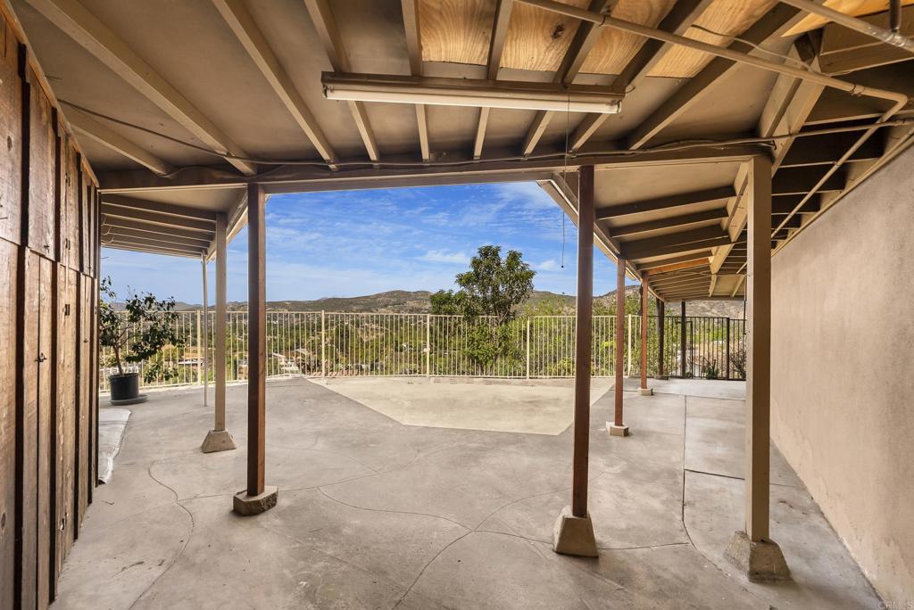 899 Van Horn Road El Cajon, CA 92019 - Photo 30 of 44